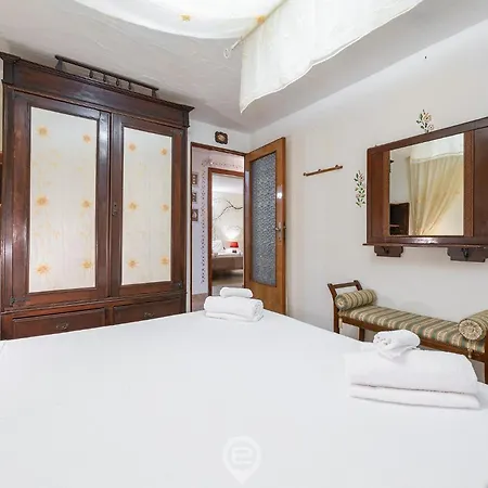 Villa Estay - Aqua Vista Escape - Swimming Pool - View